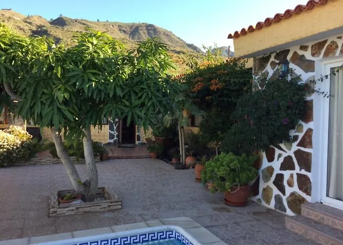 Beautiful With Stunning View Casa vacanze