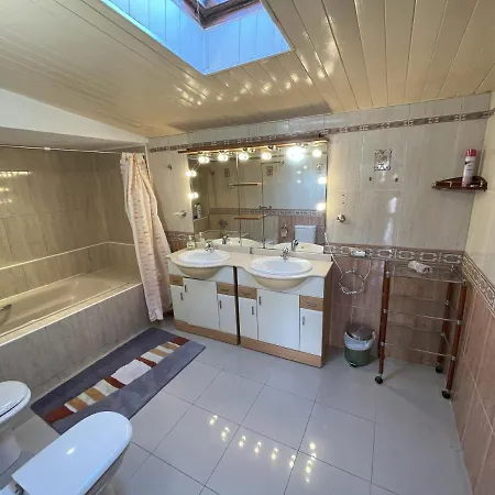 Beautiful With Stunning View Semesterbostad *